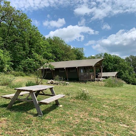 Safari Tent Lodges With A Beautiful View At Lot Sous Toile Montamel Buitenkant foto